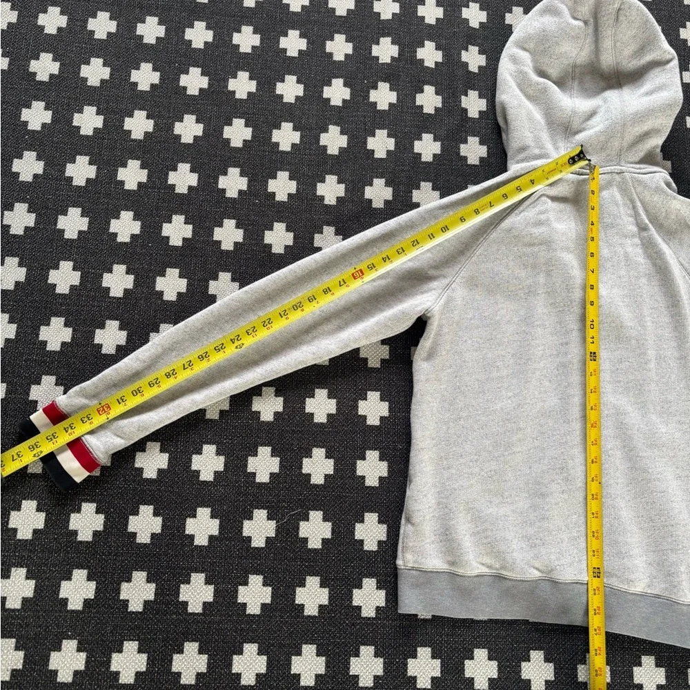 Manchester United,Nike Heather Gray MUFC Zip Hoodie - Picture 6 of 6